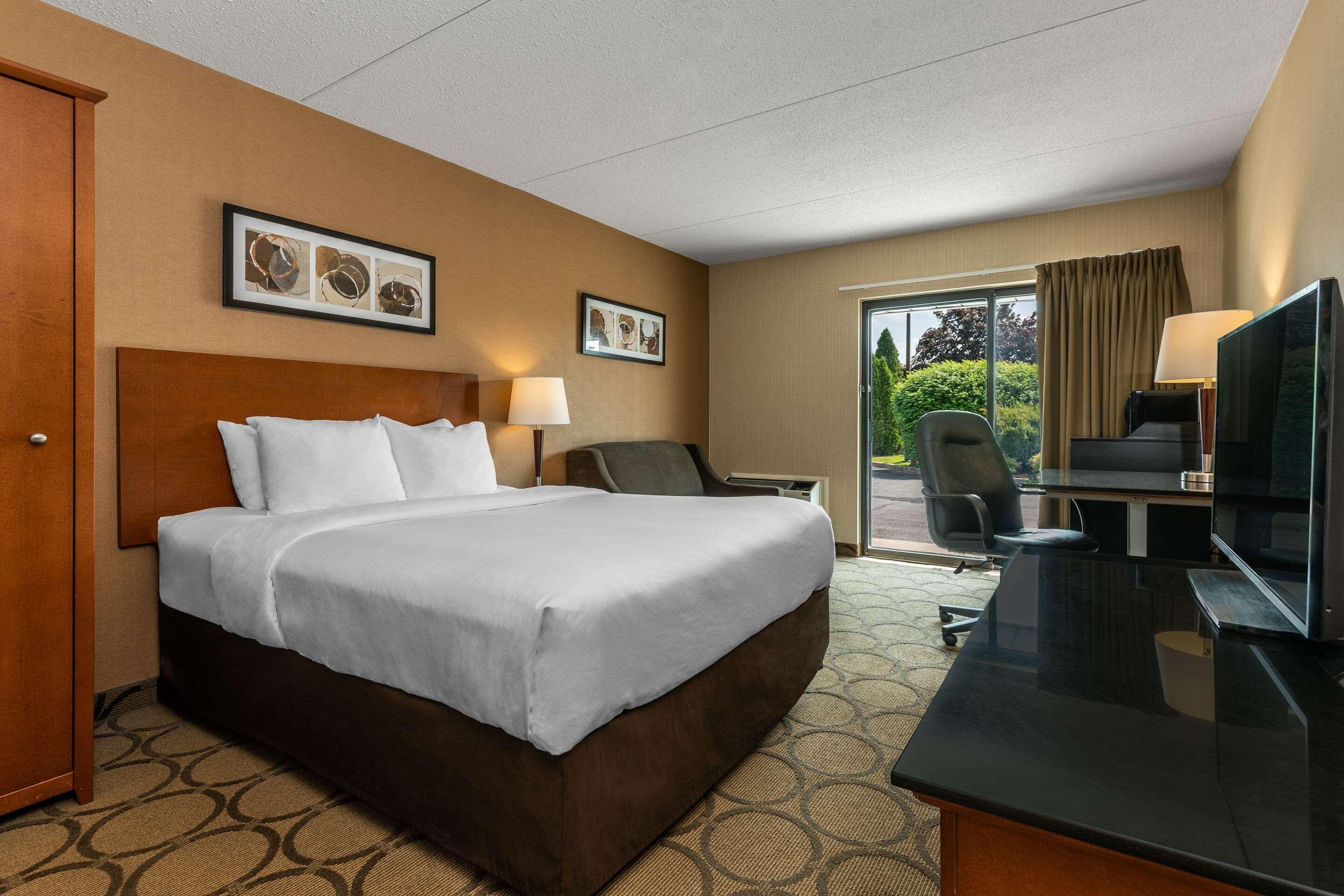 Comfort Inn Pembroke Kültér fotó
