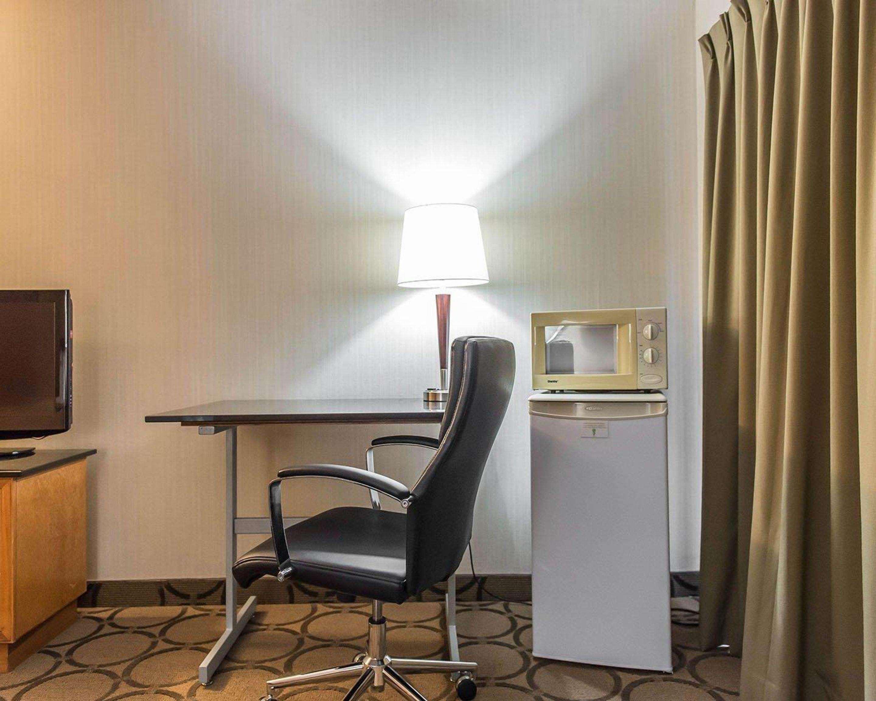 Comfort Inn Pembroke Kültér fotó