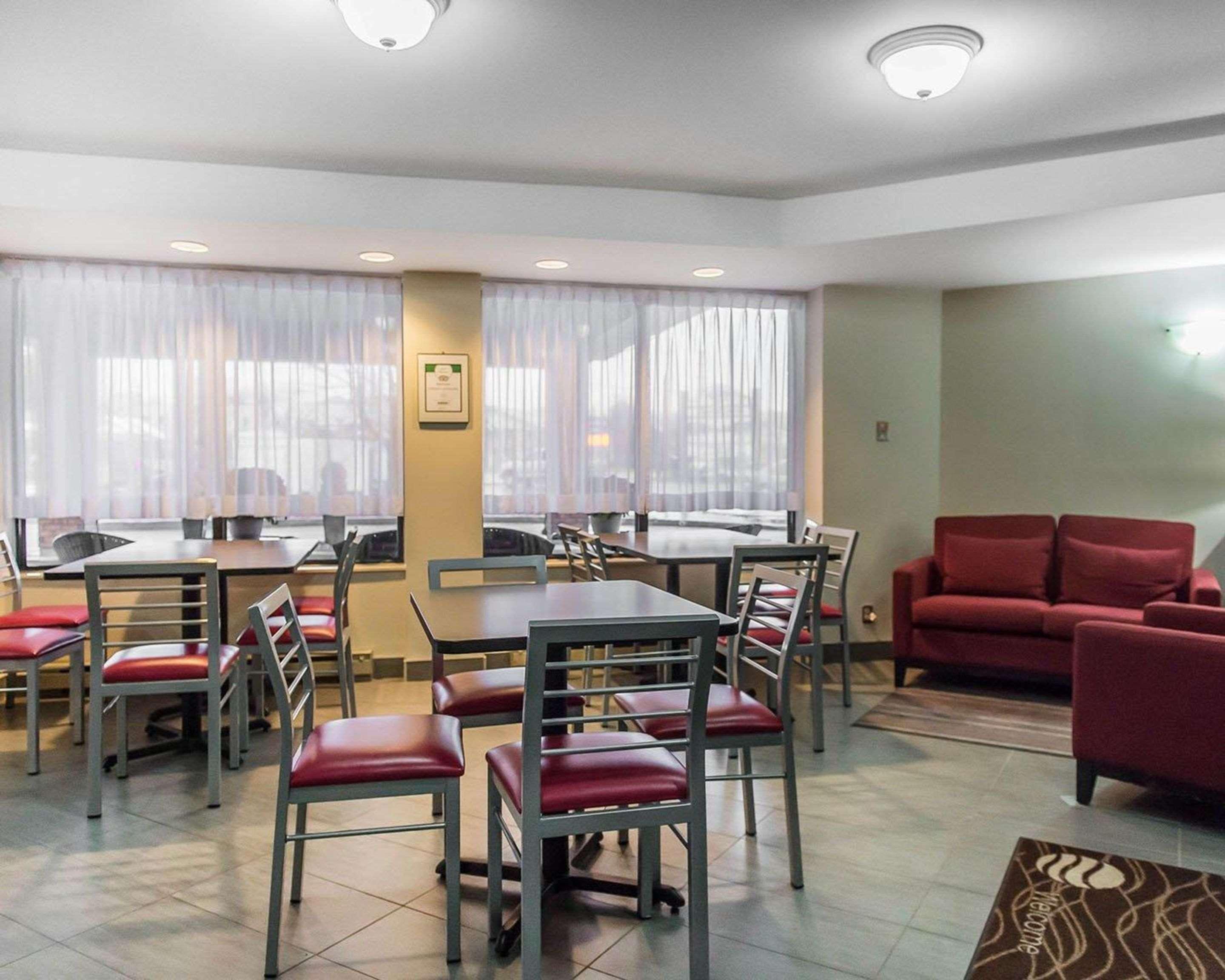 Comfort Inn Pembroke Kültér fotó