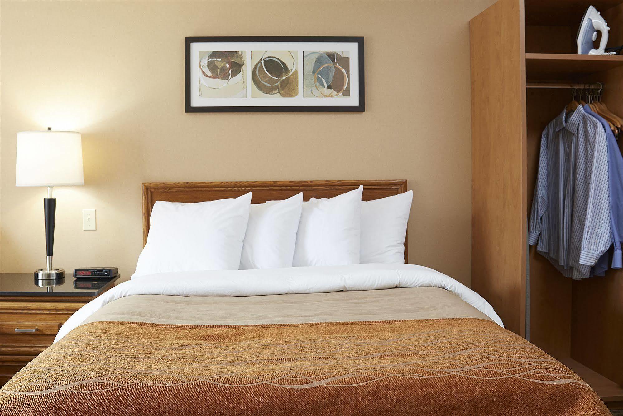 Comfort Inn Pembroke Kültér fotó